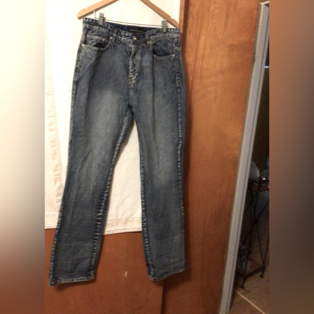 WHO DECIDES WAR AUTHENTIC STRAIGHT JEANS SZ 34